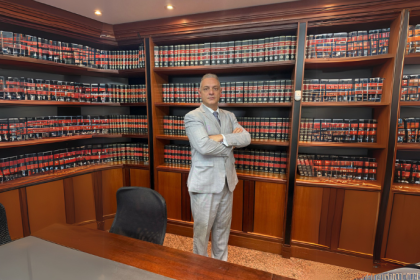 Leonardo Manzan destaca como a atuação do Banco Central influencia diretamente o planejamento fiscal.