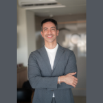 Paulo Henrique Silva Maia explica como o ato de brincar contribui para o desenvolvimento das competências socioemocionais nas crianças.