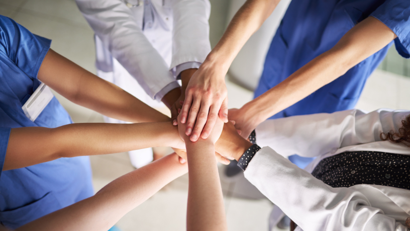 Para o Instituto IBDSocial, equipes multiprofissionais são essenciais para oferecer um atendimento mais completo ao cidadão.