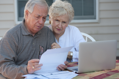 Sindnapi - Sindicato Nacional dos Aposentados, Pensionistas e Idosos explica quando o aposentado pode acionar a Justiça contra o INSS e como obter orientação correta.