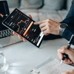 Derivativos financeiros como instrumentos de gestão de risco com Danilo Regis Fernando Pinto.